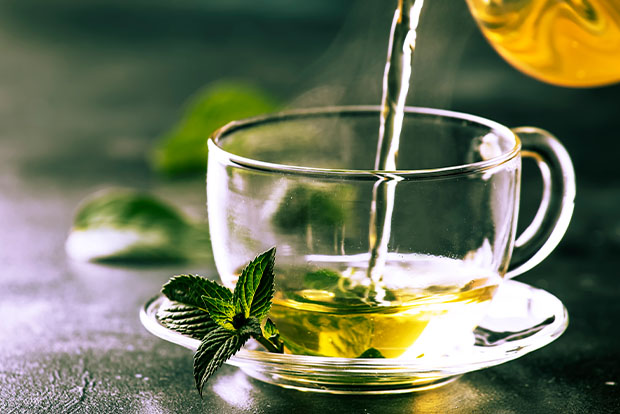 Ceai verde versus ceai negru – care este cel mai sănătos?