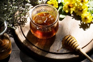 Ce este mierea de Manuka?