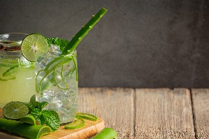 5 beneficii ale consumului de suc de aloe vera
