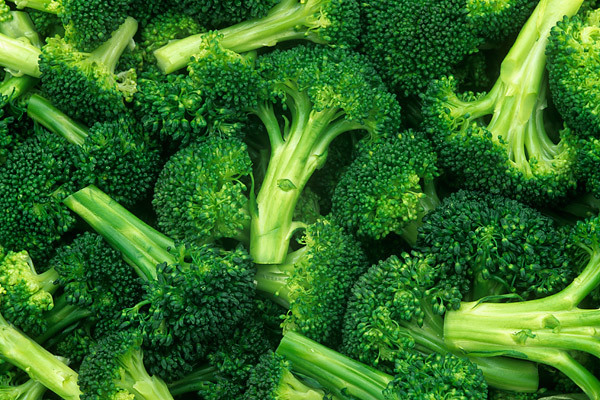 Lupta cu cancerul împreună cu broccoli