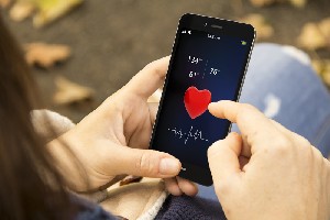Aplicatii de mobil mHealth: Ce este si cum ne poate ajuta?