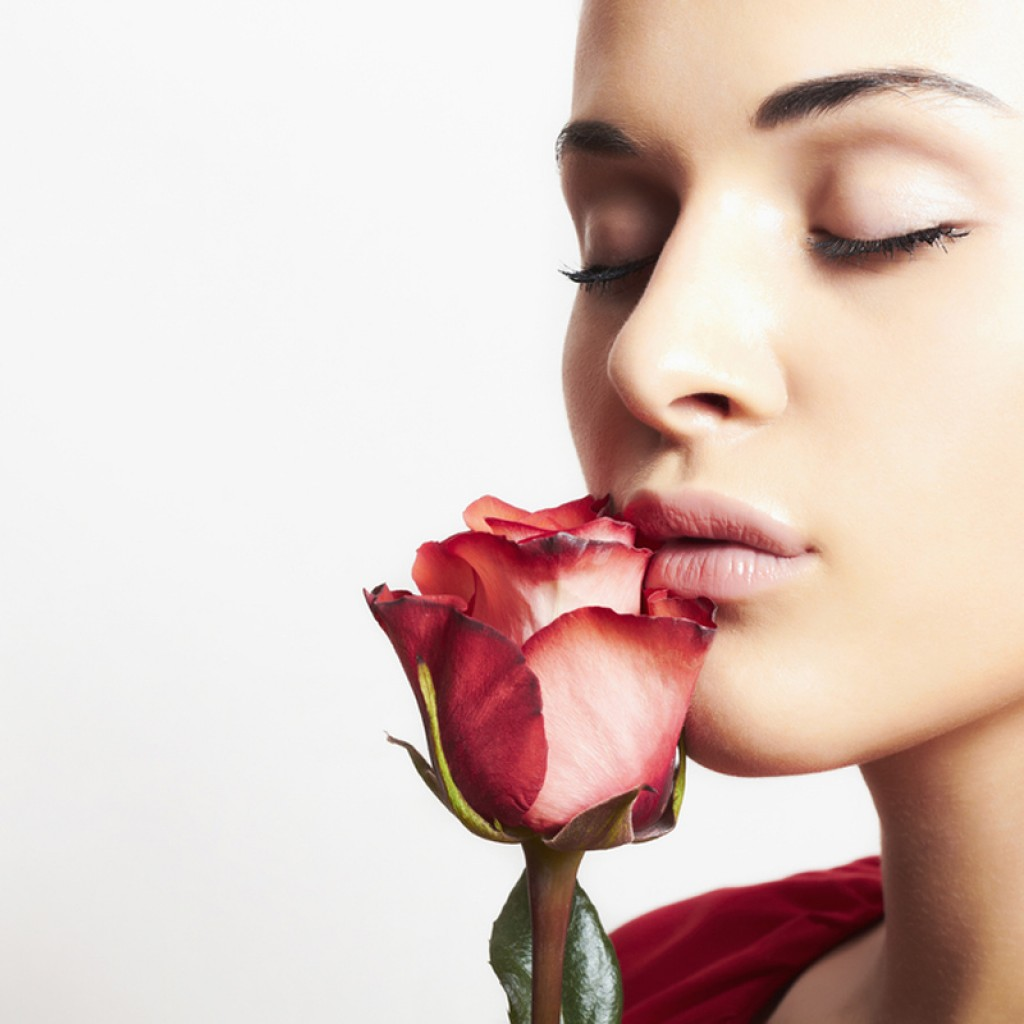 Image result for masca de fata cu trandafir